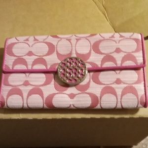Coach wallet